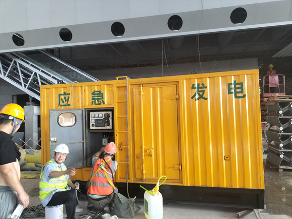 汉寿怎样判断空气滤清器是否需要更换？